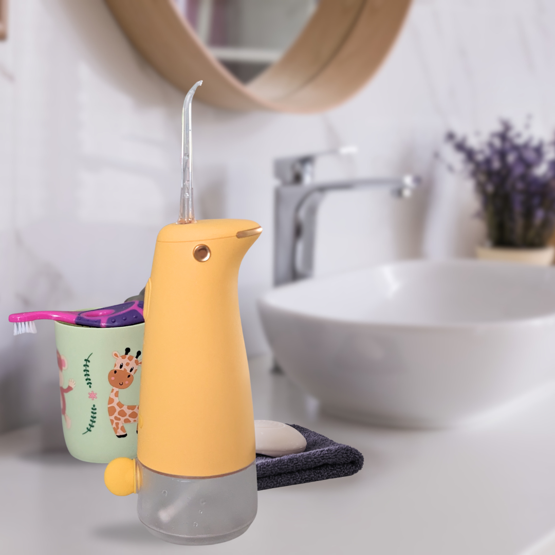 Penguin Pip Kids' Water Flosser
